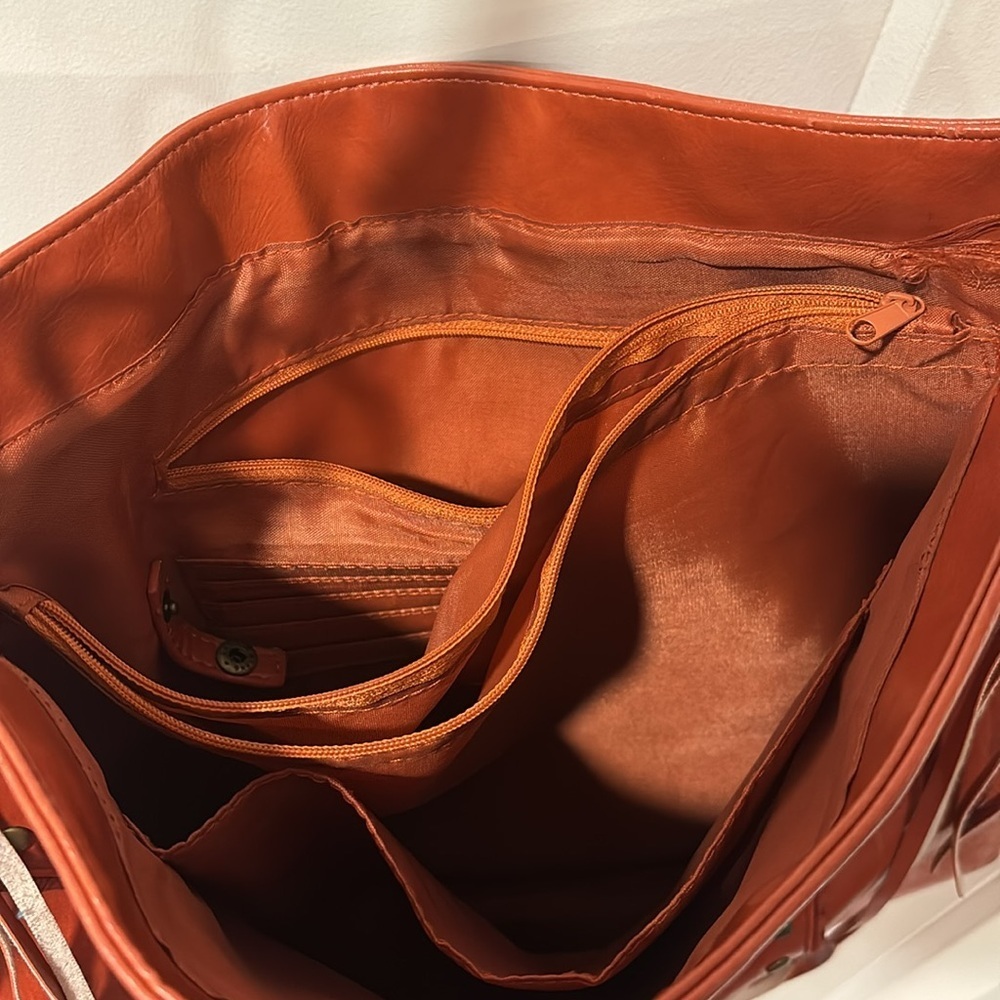 Leather Fringe Shoulder Bag in Brown - Picture 4 of 6